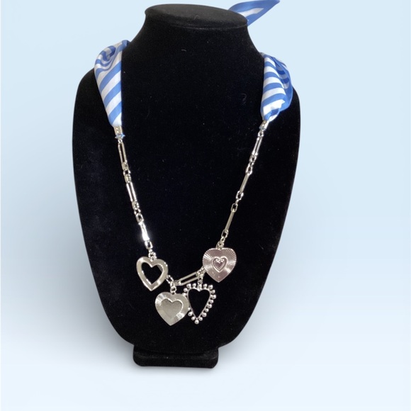 (#13) Silver Heart Charm Necklace - Picture 3 of 4